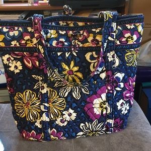 Vera Bradley Vera Tote